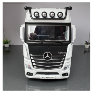 Mercedes Benz Actros Truck 1:24 Scale Diecast Collectors Model
