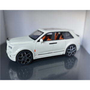 Rolls Royce Cullinan Collectors Car Scale 1:20 Alloy not PLASTIC