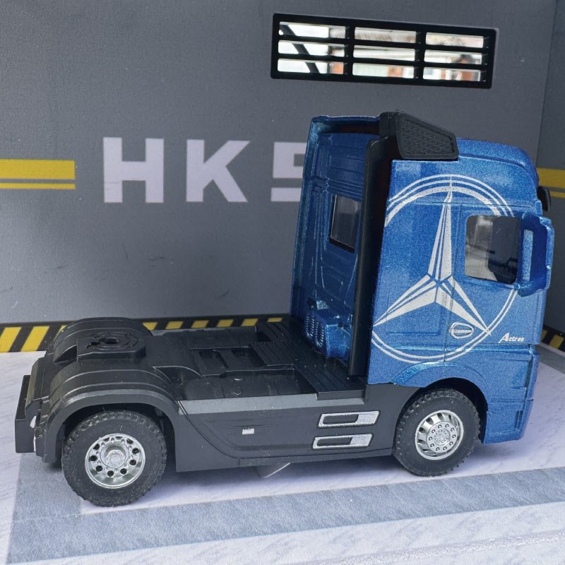 Mercedes Benz Actros Truck 1:50 Scale Diecast Collectors Model 4 4 1