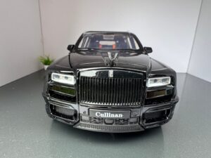Rolls Royce Cullinan 1:20 Scale Diecast Collectors Model IMG 6878 scaled 1