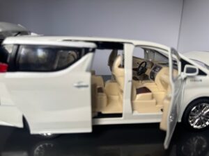 Toyota Alphard 1:24 Scale IMG 7050 scaled 1
