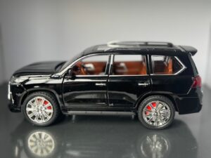 Lexus LS570 1:24 Scale IMG 7063 scaled 1