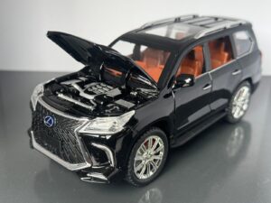 Lexus LS570 1:24 Scale IMG 7068 scaled 1