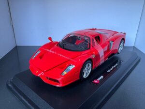 Ferrari F12 Berlinetta 1:24 Scale Diecast Collectors Model