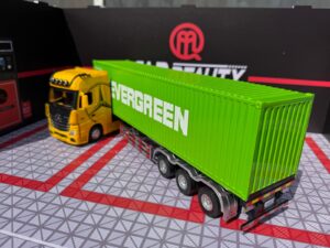 Mercedes Benz Actros Truck 1:24 Scale with Container Diecast Collectors Model IMG 7856 scaled 1