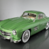 Mercedes Benz 300SL Collectors 1:24 Scale Diecast Collectors Model