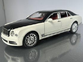 Bentley Mulsane 1:24 Scale Diecast Collectors Model