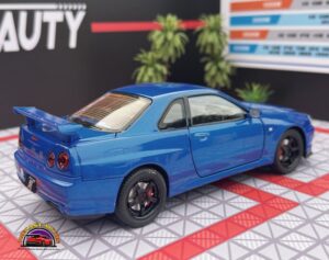 Nissan GT Skyline 1:24 Scale Diecast Collectible Model 3 2