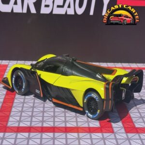 Aston Martin Valkarie in Yellow 5