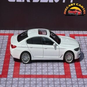 BMW 530Li in White 4