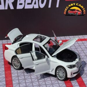 BMW 530Li in White 8