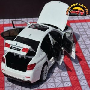 BMW 530Li in White 9