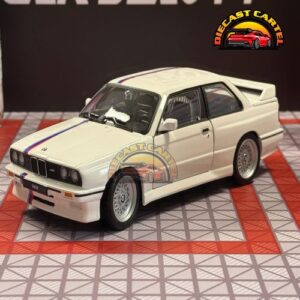 BMW E30 White 2