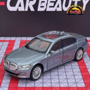 1:24 Scale BMW 760Li Diecast Highly Collectible Model