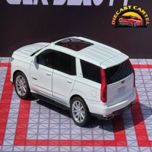 Cadillac Escalade in White 4