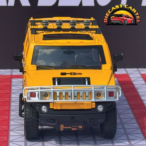 1:24 Scale H2 Hummer Highly Collectible Diecast Model H2 Hummer in Yellow