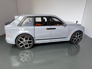 Rolls Royce Cullinan 1:20 Scale Diecast Collectible Model IMG 6881 scaled 1