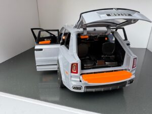 Rolls Royce Cullinan 1:20 Scale Diecast Collectible Model IMG 6886 scaled 1