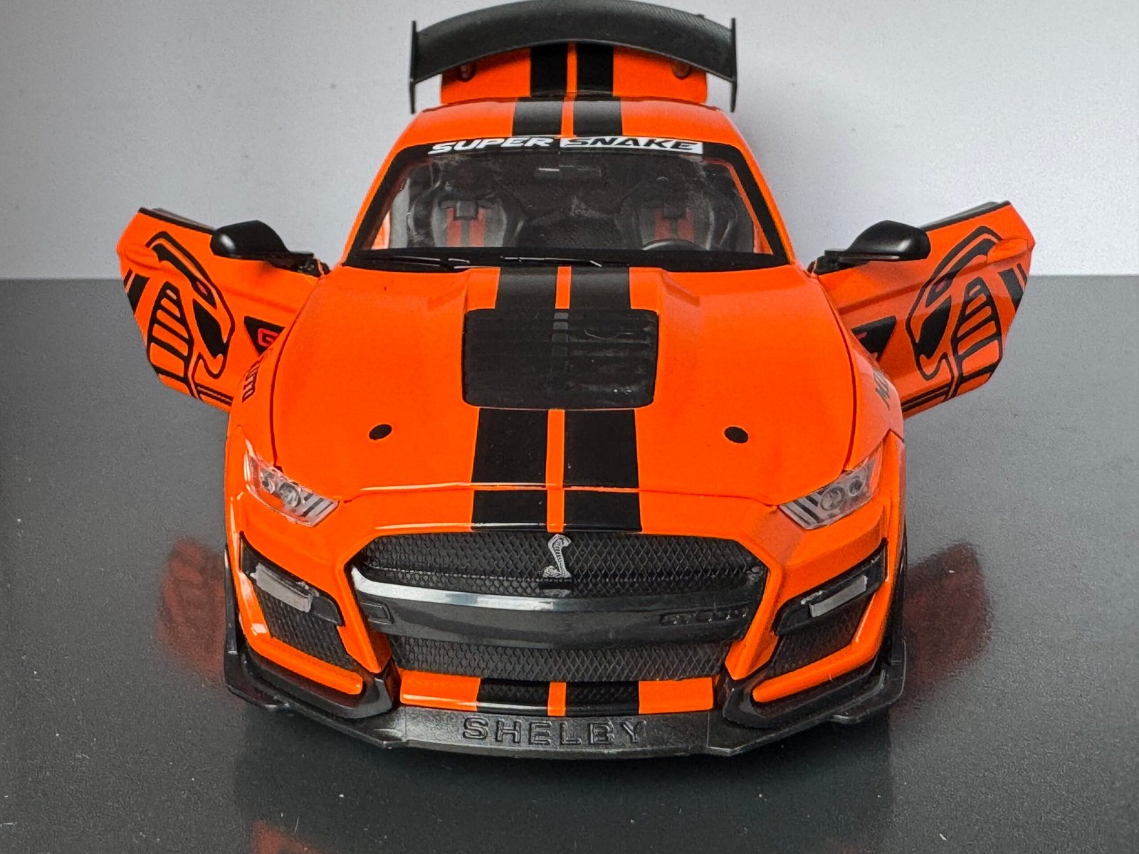 Shelby GT500 1:24 Scale Diecast Collectible Model IMG 7195 scaled 1