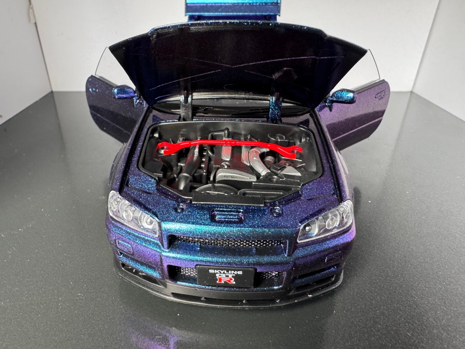 Nissan GT Skyline 1:24 Scale Diecast Collectible Model IMG 7220 scaled 1