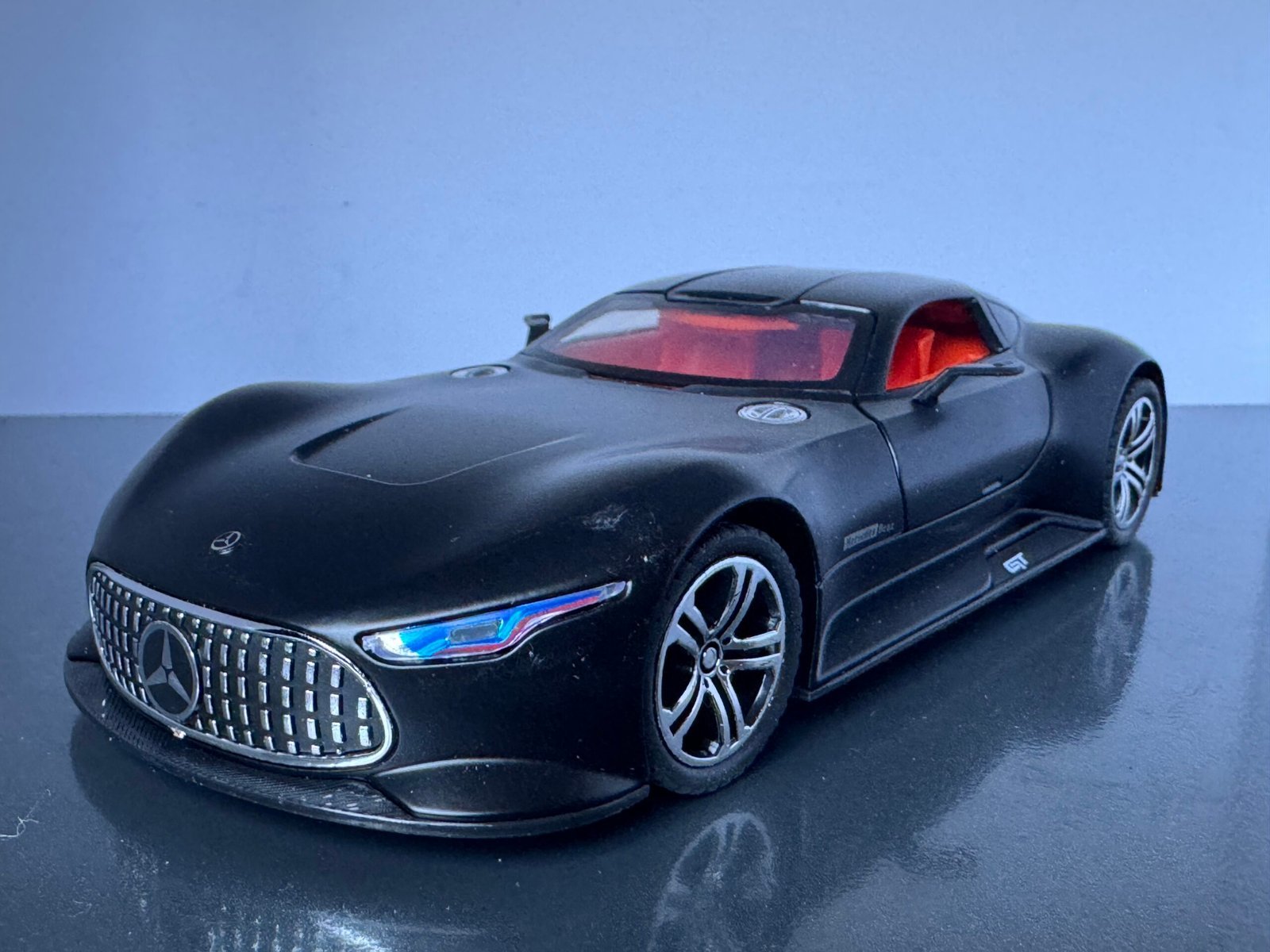 Mercedes Benz GTR 1:24 Scale Diecast Collectible Model IMG 7470 scaled 1