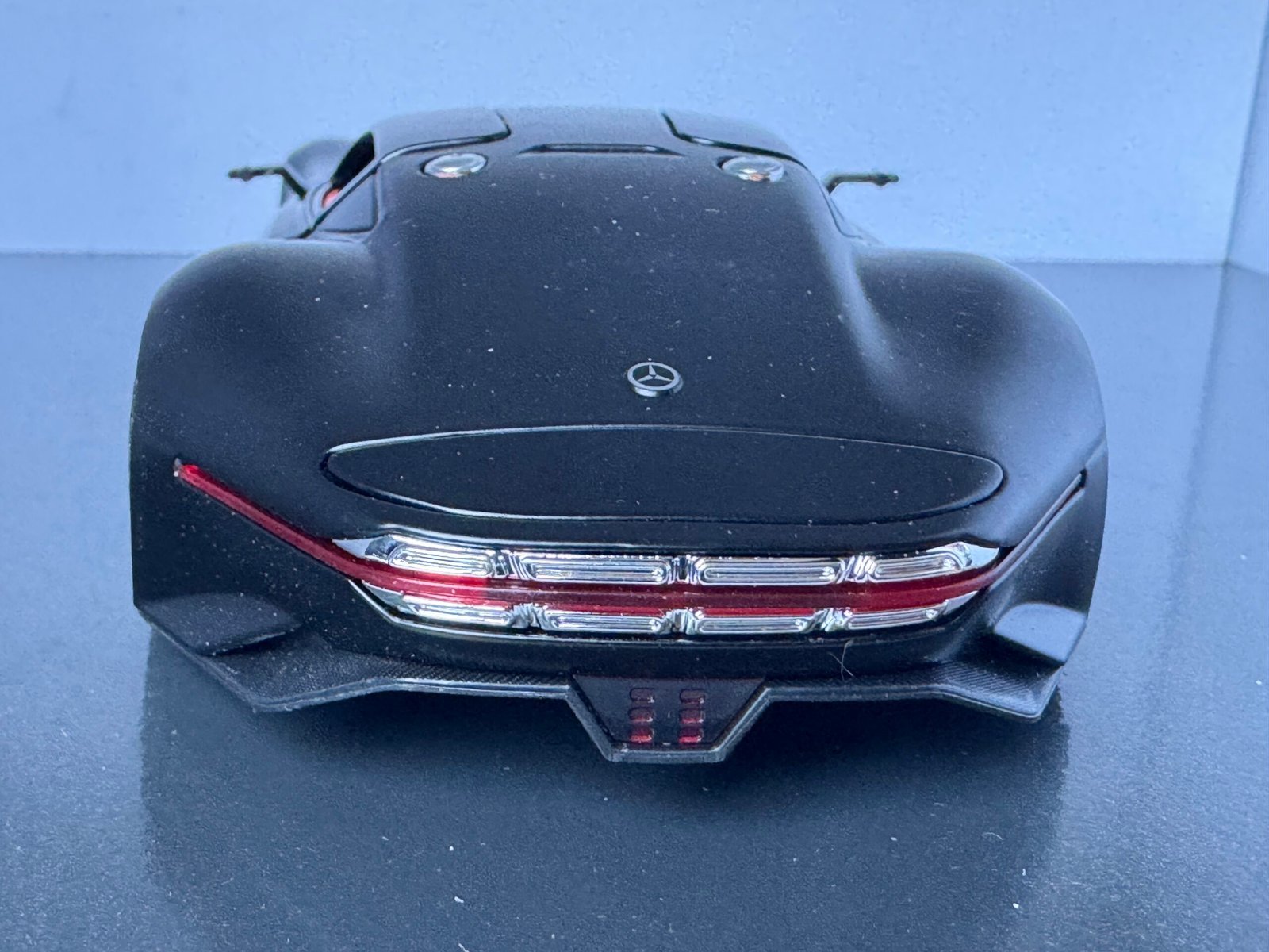 Mercedes Benz GTR 1:24 Scale Diecast Collectible Model IMG 7472 scaled 1