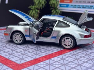 Porsche 911 1:24 Scale Diecast Collectible Model IMG 8523 scaled 1