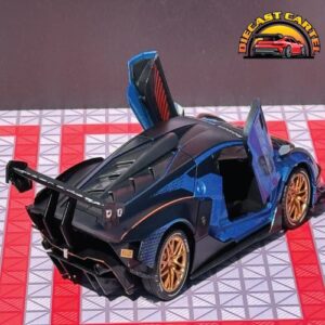 Lamborghini Essenza in Blue 10