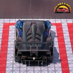 Lamborghini Essenza in Blue 5