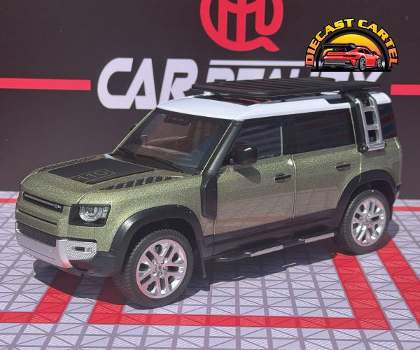 1:18 Scale Land Rover Defender 110 Green Diecast Model SUV Collectible Display Land Rover Defender Green 3