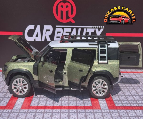 1:18 Scale Land Rover Defender 110 Green Diecast Model SUV Collectible Display Land Rover Defender Green 8