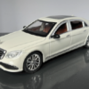 Mercedes Benz S Class 1:24 Scale Diecast Collectible Model