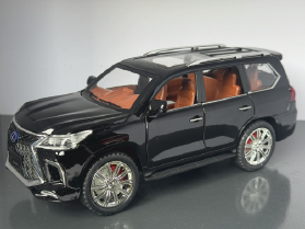 Lexus LS570 1:24 Scale Diecast Collectible Model