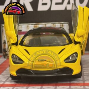 McClaren 720s in Yellow 6