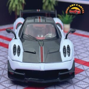 1:24 Scale Pagani Huayra  Diecast Highly  Collectible Model