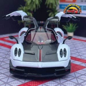 Pagani Huyara in White 8