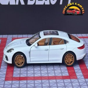 Porsche Panamera in white 3