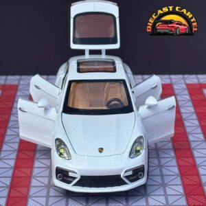 Porsche Panamera in white 8