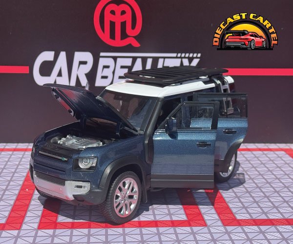 1:18 Scale Land Rover Defender 110 Blue Diecast Model SUV Collectible Display Range Rover Defender in Blue 9