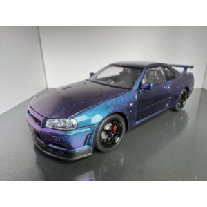 Nissan GT Skyline 1:24 Scale Diecast Collectible Model