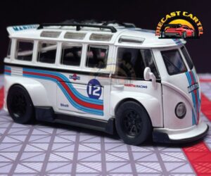 VW Camper in White 3