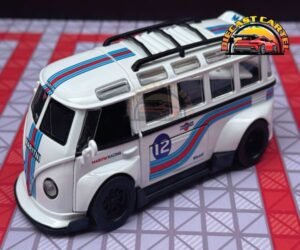 VW Camper in White 6