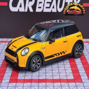 1:18 Scale Mini Cooper S Highly Collectible Diecast Model